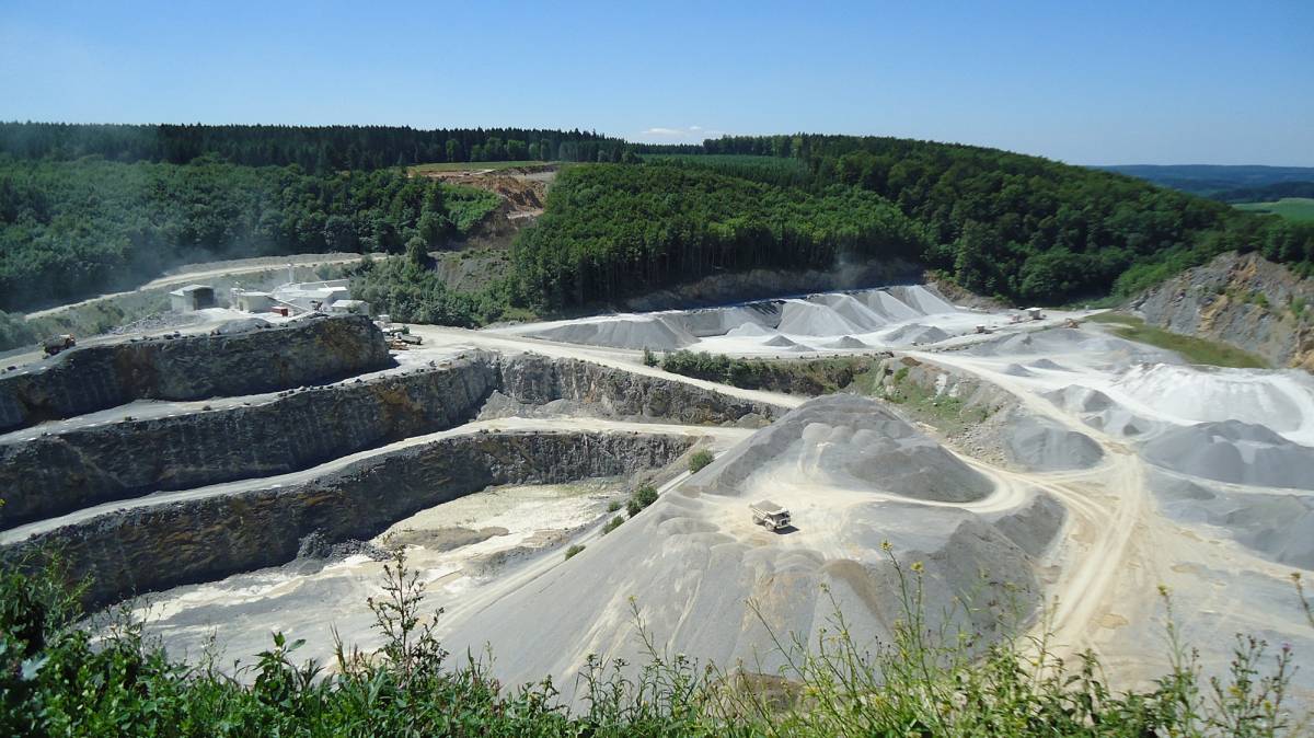 Steengroeve Düstertal & de „Tor zum Sauerland”